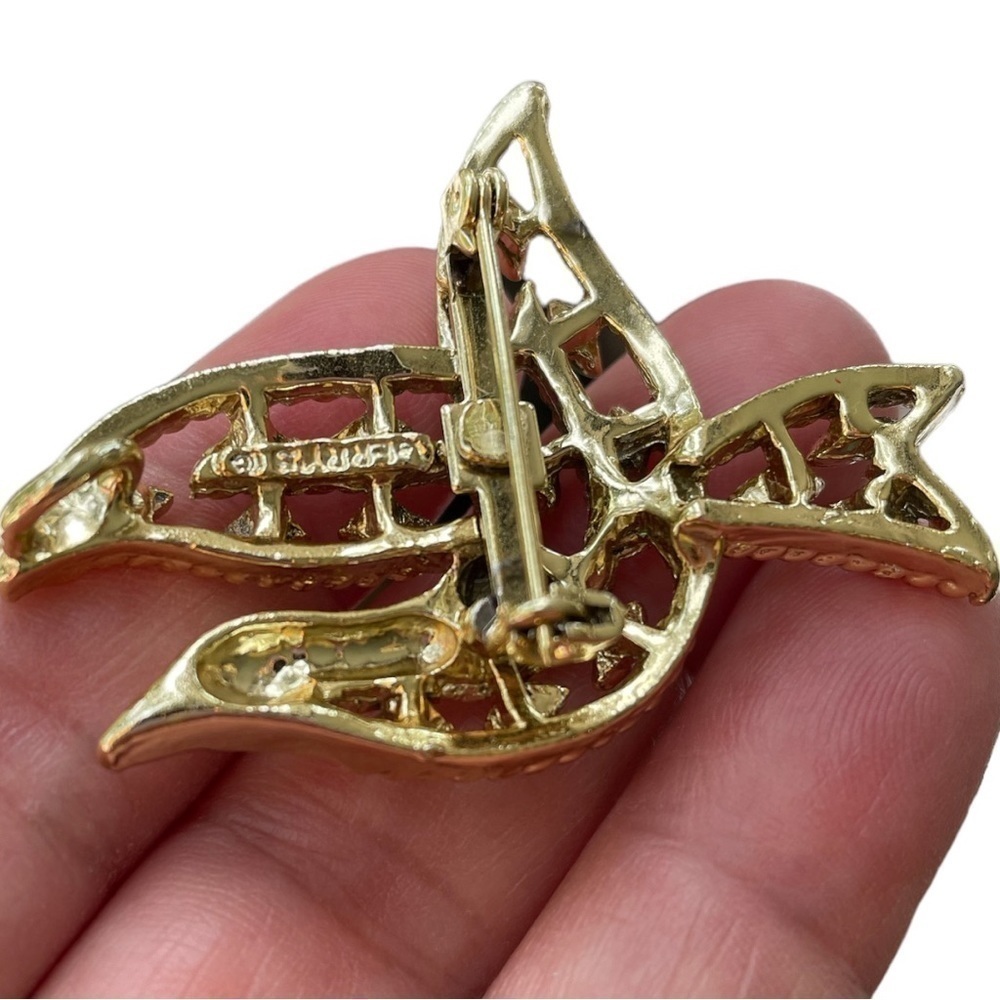 Bird pin, gold tone, pristine condition, designed to be worn as a pendant or pin - Picture 4 of 4